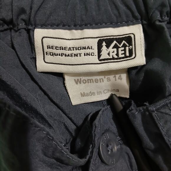 REI size 14 women's convertible pants FABULOUS working condition grey - Picture 2 of 12